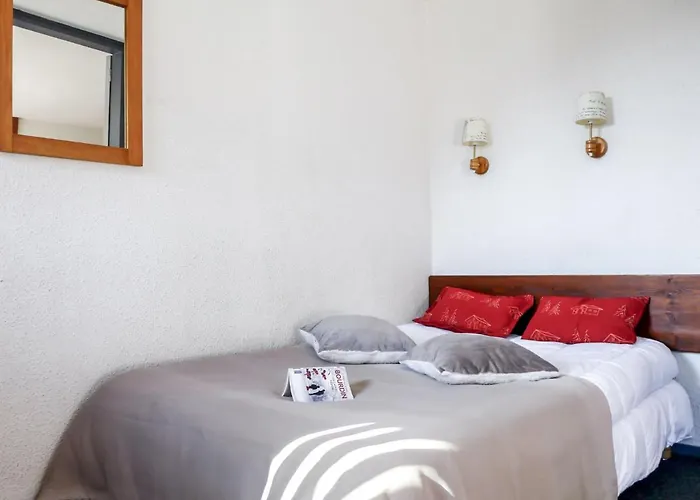 Le Chamois Blanc-10 By Interhome