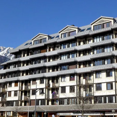 Апартаменты Le Chamois Blanc-10 By Interhome