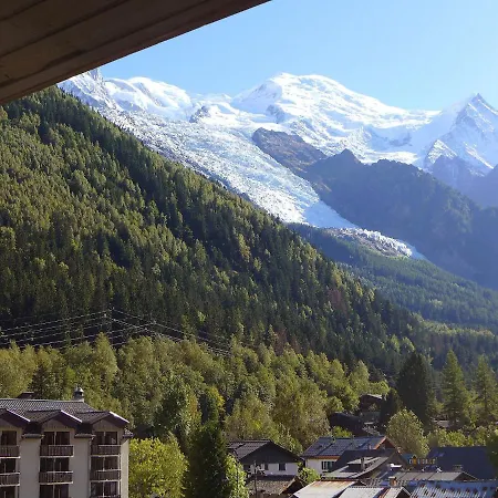 Le Chamois Blanc-10 By Interhome