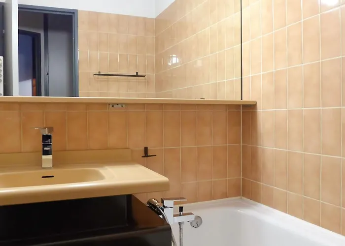 Le Chamois Blanc-10 By Interhome